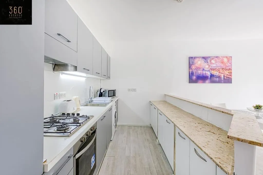 Beautiful & Modern 2Br Apartment In San Gwann By 360 Estates 0*,  Malte